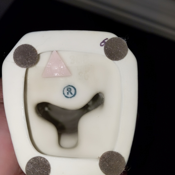 Royal Dux Bohemia Penguin Figure with Markings - Picture 10 of 10